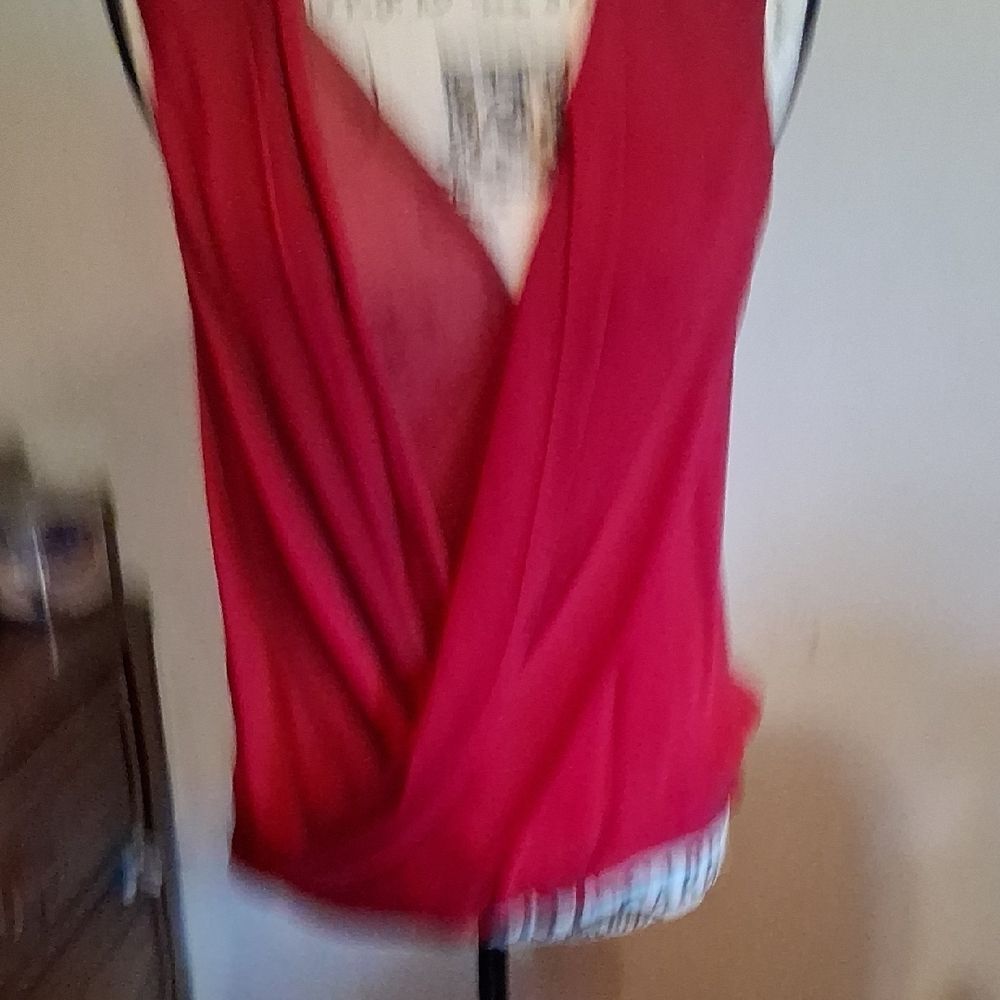 Diane Von Furstenberg Deep Red Wrap Silk Blouse Size 10 - Picture 7 of 16